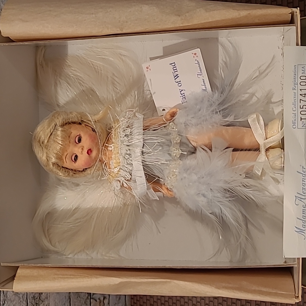 Madame Alexander 42210 Fairy Of Wind  8" Doll